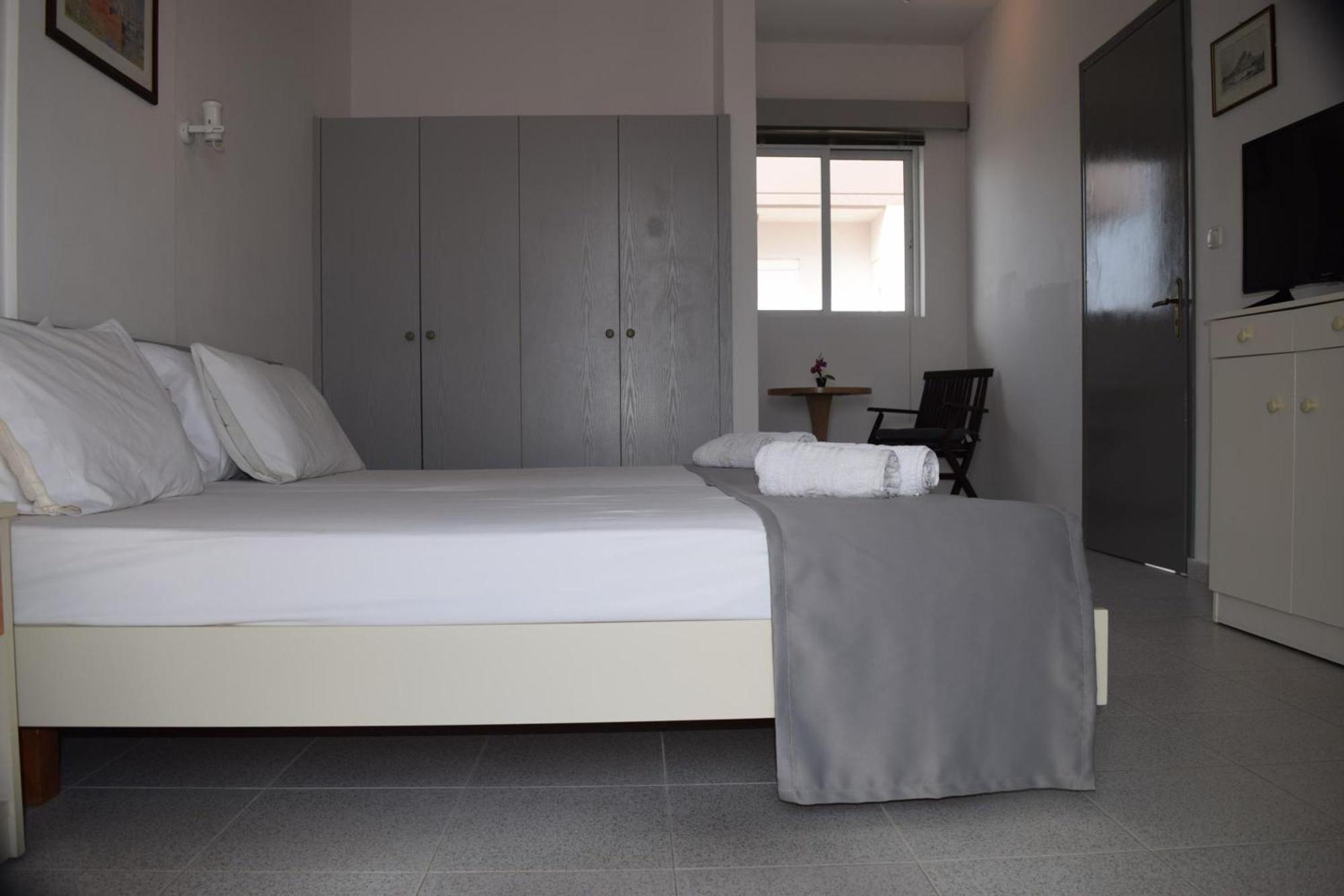 Lefteris Apartments In إياليسوس المظهر الخارجي الصورة