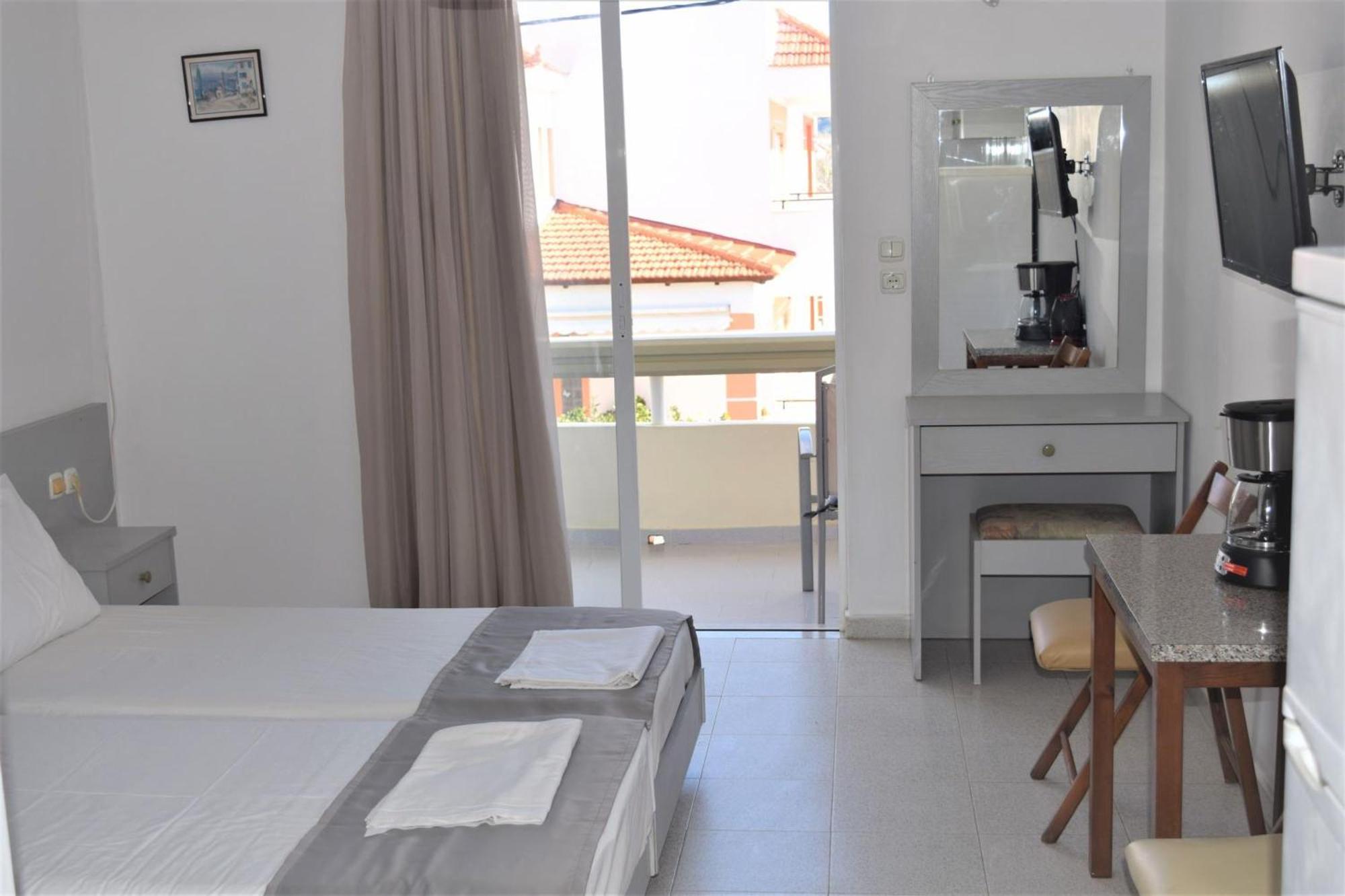 Lefteris Apartments In إياليسوس المظهر الخارجي الصورة